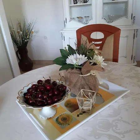 בית נופש Jardin With Free Cowered Parking זאדאר