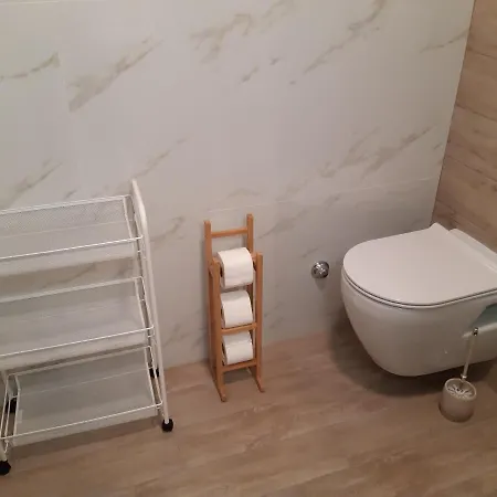 Vakantiehuis Jardin With Free Cowered Parking *