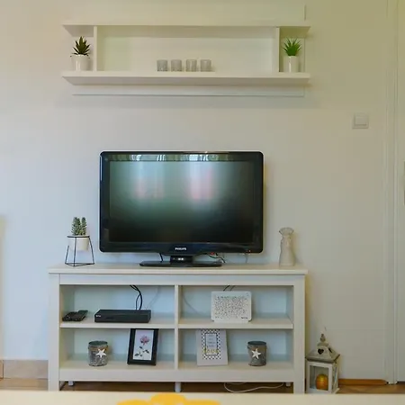 Jardin With Free Cowered Parking