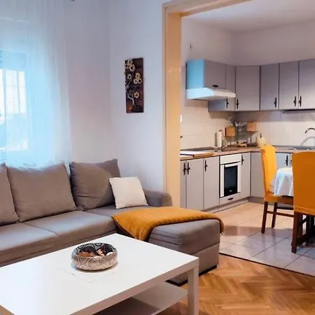 Jardin With Free Cowered Parking Vakantiehuis *