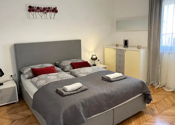 Jardin With Free Cowered Parking * Zadar